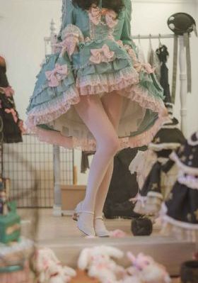 艳妇臀荡乳欲伦岳_BD高清欧美在线观看
