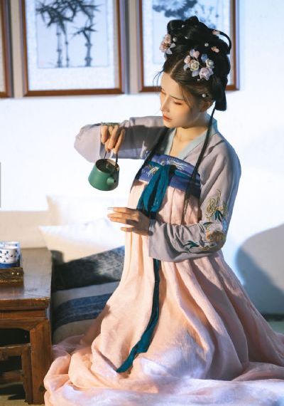 精品一区二区三区影院_1080P完整视频观看